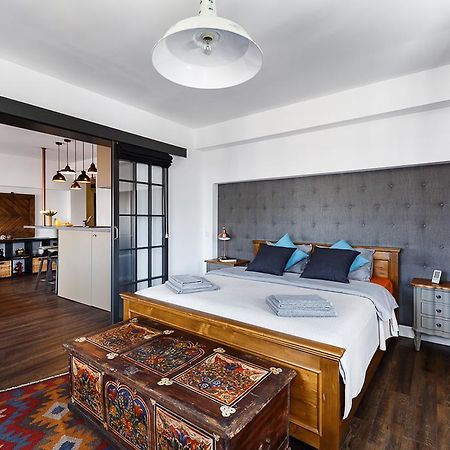 Bohemian Old Town Boutique Apartment Bukarest Kültér fotó